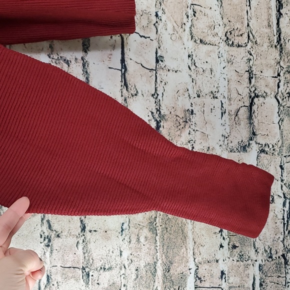 Worthington | New Orleans Red Flirty Boho Ribbed Knit Sweater - Picture 4 of 10